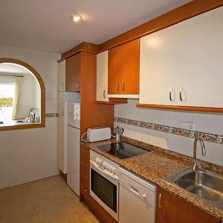 Bajo Con Jardin Privado - Canaret
